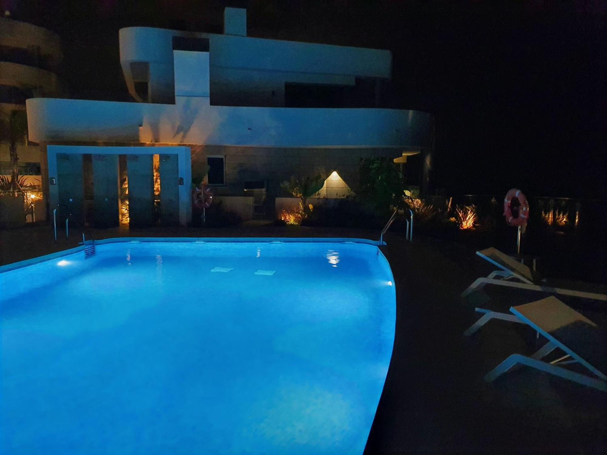 Apartment Luxury Beachfront With Pool, Sauna, Fitness And Gym In Province Malaga, Andalusia