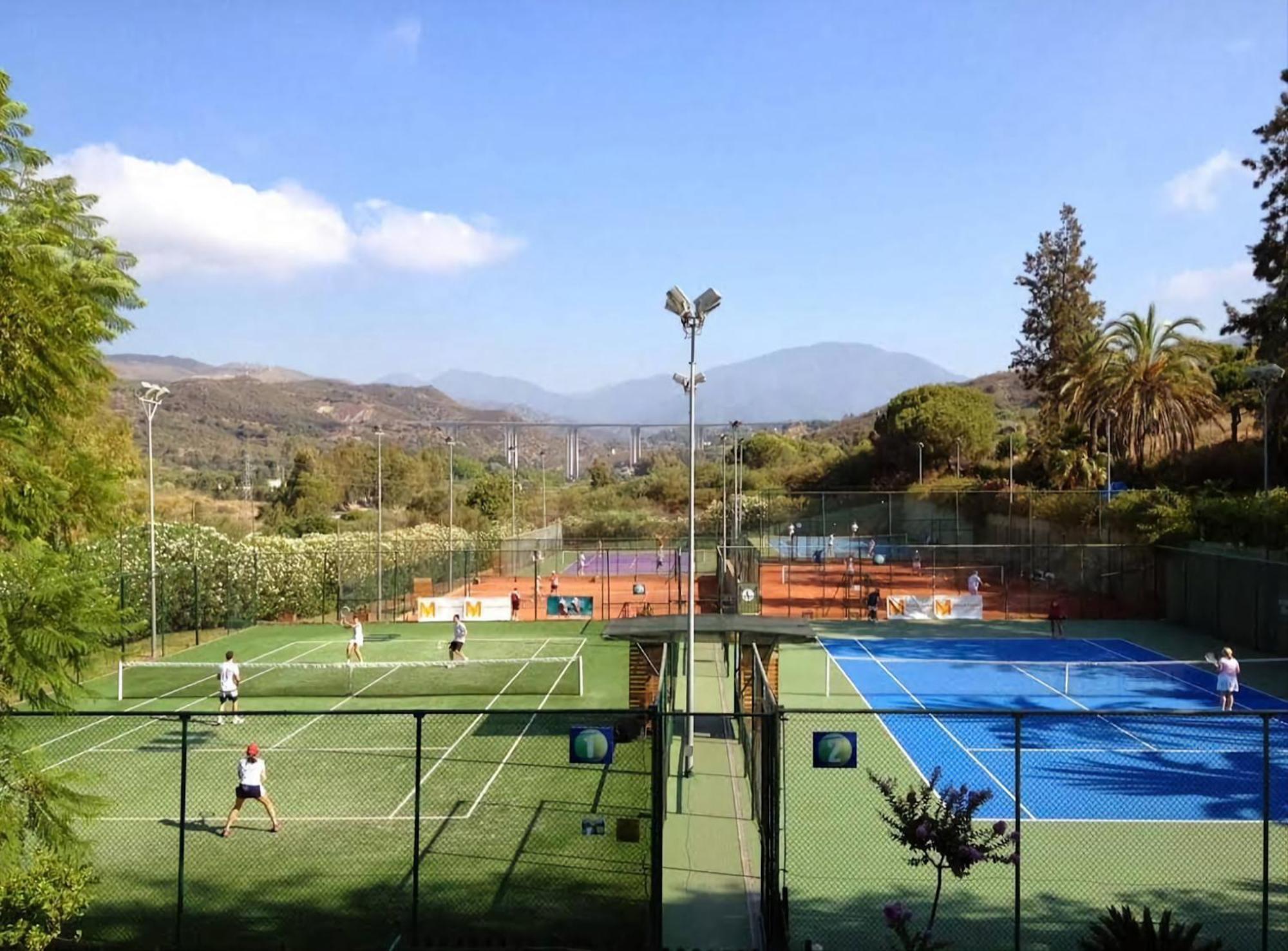Luxury Beachfront With Pool, Sauna, Fitness And Gym In Province Malaga, Andalusia Mijas