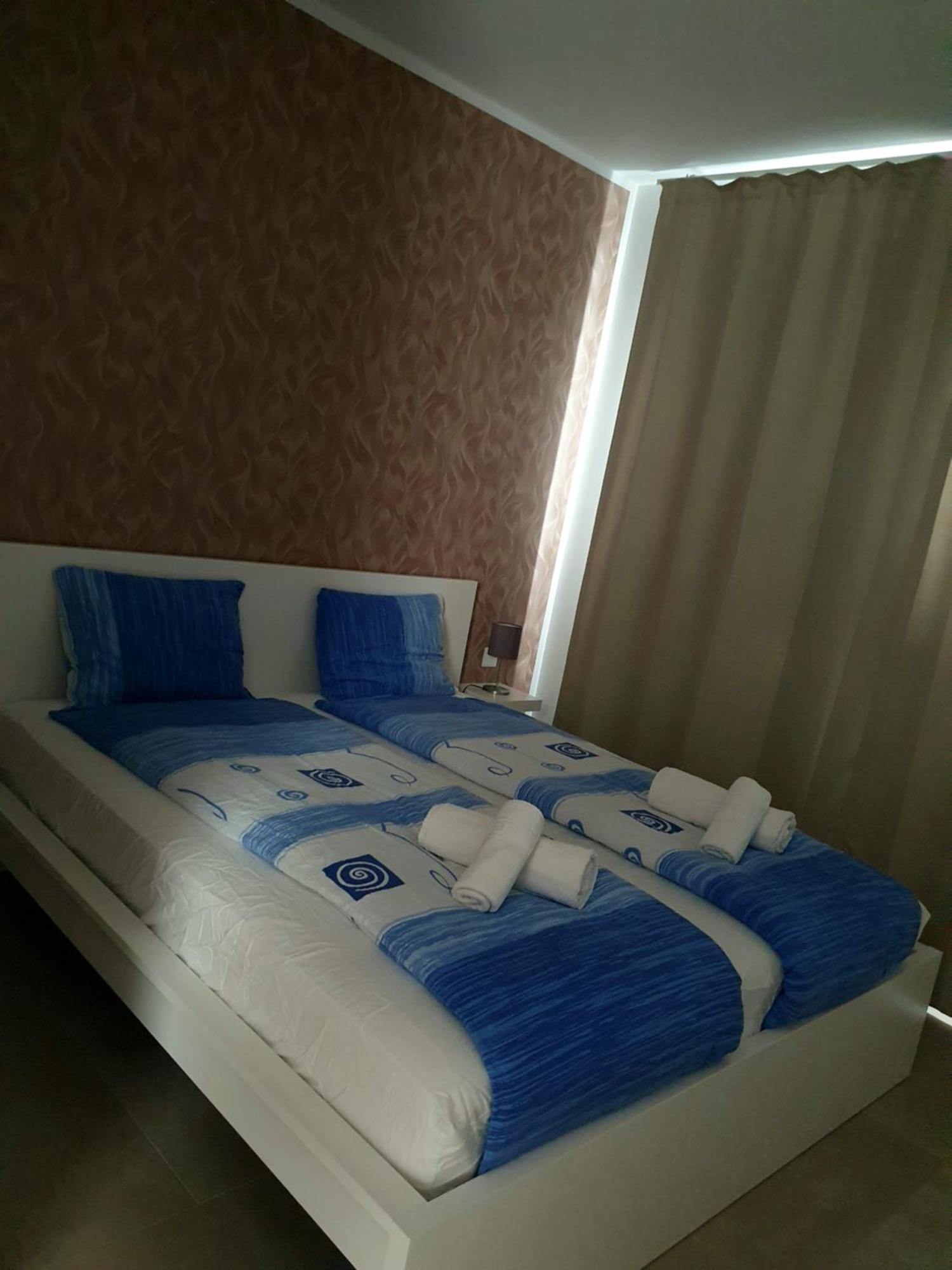 Apartamento Luxury Beachfront With Pool, Sauna, Fitness And Gym In Province Malaga, Andalusia